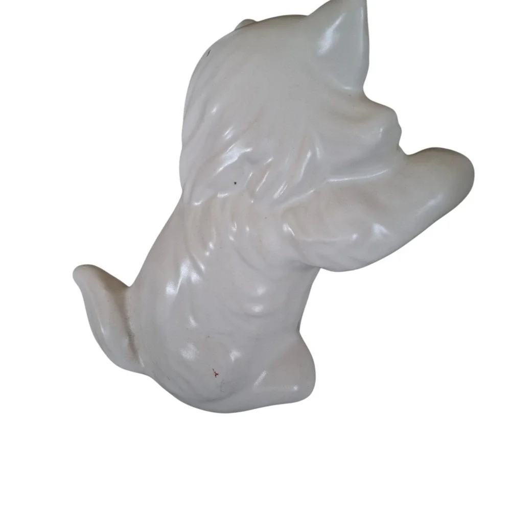 Vintage American Bisque Playful White Kitten‎ Figurine Smiley Happy Mischievous